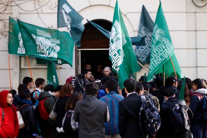 Contardo fulmina la movida de Revolución Democrática: “No traten de hacer pasar por valentía lo que es un cálculo cobarde” Contardo fulmina la movida de Revolución Democrática: