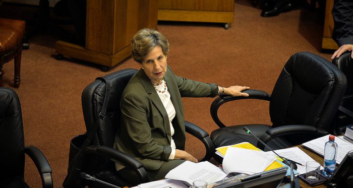Isabel Allende presenta proyecto para que primarias sean obligatorias y no dependan de directivas de los partidos Isabel Allende presenta proyecto para que primarias sean obligatorias y no dependan de directivas de los partidos