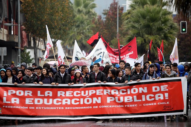 Vocero de gobierno dice estar disponible al diálogo y estudiantes advierten que marcharán sin autorización Vocero de gobierno dice estar disponible al diálogo y estudiantes advierten que marcharán sin autorización