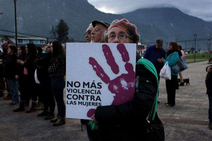 Abogada especialista en abordar violencia de género: “Es el único delito en Chile que hay que cometerlo varias veces para que se considere” Abogada especialista en abordar violencia de género: