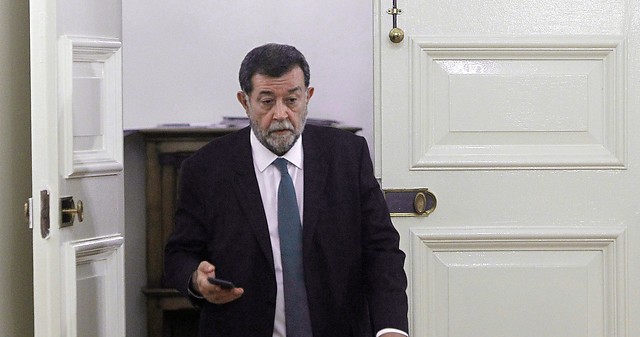 Aleuy en ofensiva contra Qué Pasa: “Dueños de este medio tendrán que responder” Aleuy en ofensiva contra Qué Pasa: