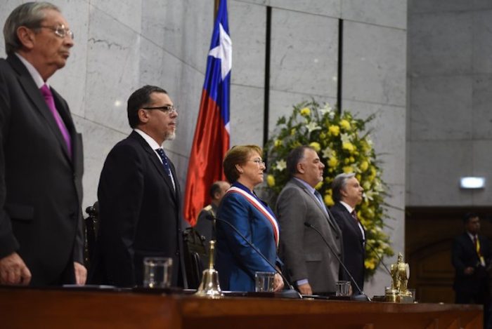 Presidenta reduce ambiciones de su gobierno ante la resistencia del país más conservador y desigual de América Latina
