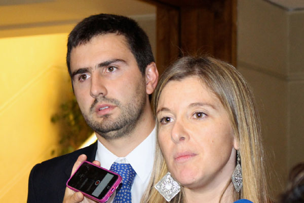 Diputados Sabat y Paulsen (RN): “Parece imprudente que la querella de la Presidenta sea contra el medio que develó el caso Caval” Diputados Sabat y Paulsen (RN):