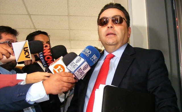 Caval: defensa de Mauricio Valero denuncia a Juan Díaz por falsificación de cheques Caval: defensa de Mauricio Valero denuncia a Juan Díaz por falsificación de cheques