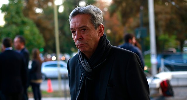 Carlos Ominami acoge idea de RD de crear Frente Amplio similar al de Uruguay junto al PRO y la IA Carlos Ominami acoge idea de RD de crear Frente Amplio similar al de Uruguay junto al PRO y la IA