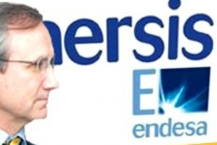 Rafael Fernández Morandé, ¿don Quijote o la conciencia de Enersis? Rafael Fernández Morandé, ¿don Quijote o la conciencia de Enersis?