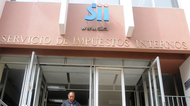 SQM: SII remite antecedentes tributarios a fiscalía sobre corporaciones ligadas al PPD SQM: SII remite antecedentes tributarios a fiscalía sobre corporaciones ligadas al PPD