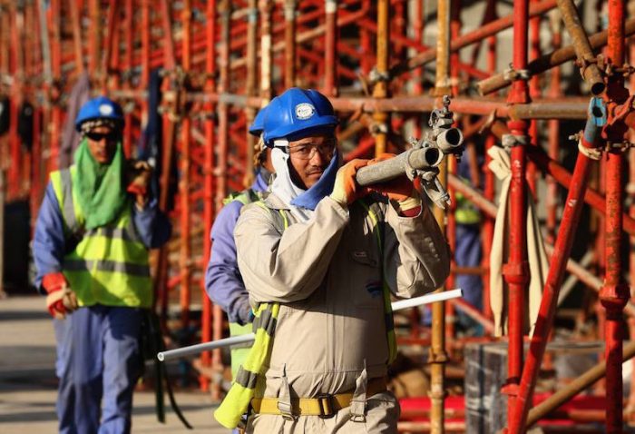 Centro de estudios ligado a la CChC -controlador de AFP Habitat- señala que casi 2 millones de trabajadores informales no cotizan Centro de estudios ligado a la CChC -controlador de AFP Habitat- señala que casi 2 millones de trabajadores informales no cotizan