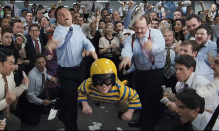 ¿Ejemplo para la SVS y la SBIF? Reguladores de Wall Street ahora se cuelan a las fiestas y conferencias de los banqueros para pillar a los malos ¿Ejemplo para la SVS y la SBIF? Reguladores de Wall Street ahora se cuelan a las fiestas y conferencias de los banqueros para pillar a los malos