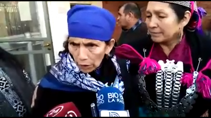 Machi Linconao responde a cuestionamientos por viaje a Bolivia: «Vengo solo de paseo» Machi Linconao responde a cuestionamientos por viaje a Bolivia:
