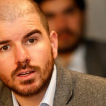 Giorgio Jackson sale al paso de Lagos: juega de 