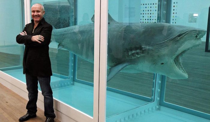 Estudio científico plantea que obras de Damien Hirst pueden ser venenosas para el público Estudio científico plantea que obras de Damien Hirst pueden ser venenosas para el público