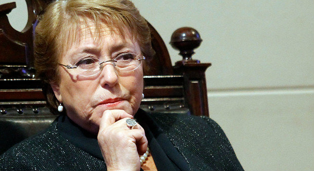 Revista Qué Pasa baja nota con grabaciones alusivas a la Presidenta y Bachelet habla de “canallada” Revista Qué Pasa baja nota con grabaciones alusivas a la Presidenta y Bachelet habla de
