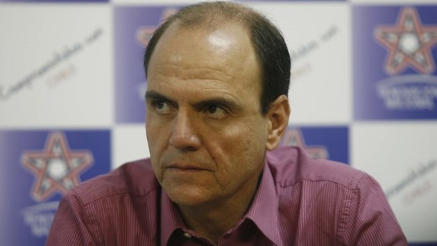 RN y Evópoli respaldan al Servel y emplazan a la Nueva Mayoría a asumir sus errores RN y Evópoli respaldan al Servel y emplazan a la Nueva Mayoría a asumir sus errores