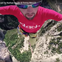 [VIDEO] Impresionante récord de equilibrio: un kilómetro a pie sobre una cinta de slackline a 600 metros de altura