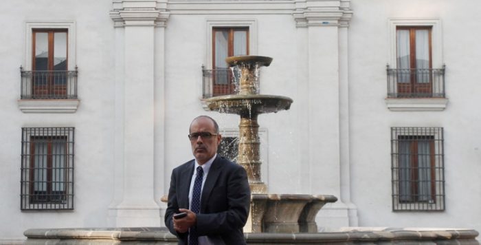 Valdés en clave neoliberal: defiende el TPP y aplaude derecho de propiedad consagrado en la Constitución de Pinochet Valdés en clave neoliberal: defiende el TPP y aplaude derecho de propiedad consagrado en la Constitución de Pinochet