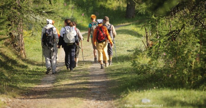 Seis rutas imperdibles para practicar trekking cordillerano en Santiago Seis rutas imperdibles para practicar trekking cordillerano en Santiago