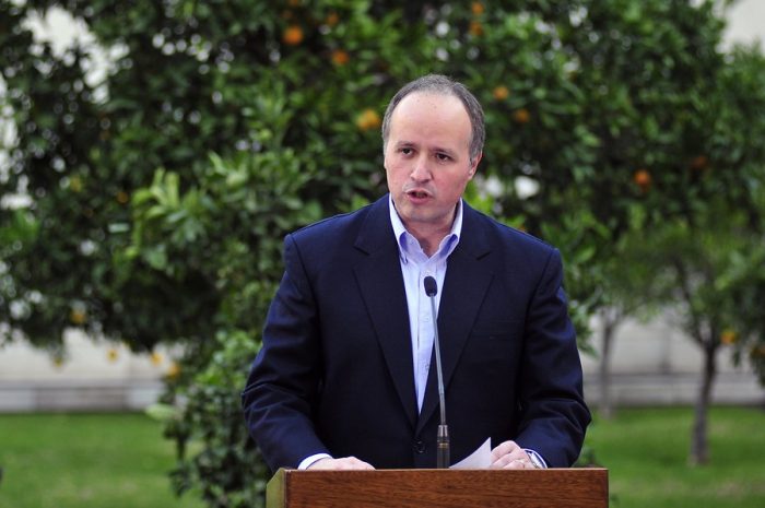 Insunza declara mañana como imputado en la Fiscalía por sus informes a minera de los Luksic Insunza declara mañana como imputado en la Fiscalía por sus informes a minera de los Luksic