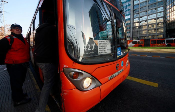 Transantiago opera con normalidad a pesar de paro parcial de conductores Transantiago opera con normalidad a pesar de paro parcial de conductores