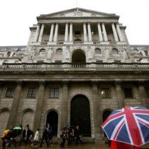 Banco de Inglaterra revisó al alza su previsión de crecimiento del Reino Unido en 2017 previo al Brexit