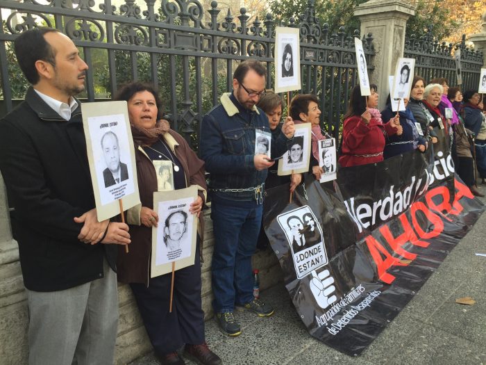Diputado Núñez (PC) exige a Corte Suprema poner fin a beneficios para violadores de DD. HH. Diputado Núñez (PC) exige a Corte Suprema poner fin a beneficios para violadores de DD. HH.