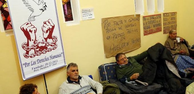 Diputada europea llama a Bachelet a atender demandas de ex presos políticos que están en huelga de hambre Diputada europea llama a Bachelet a atender demandas de ex presos políticos que están en huelga de hambre