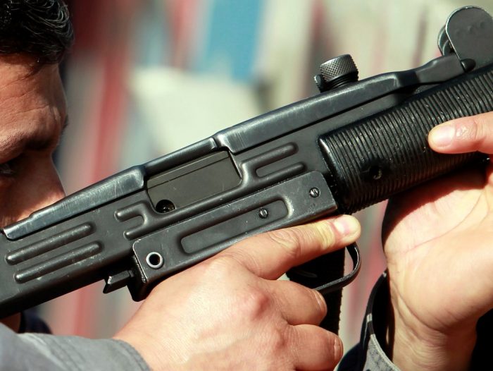 Carabineros califica como “gravísima” desaparición de dos Uzi y 4 pistolas en subcomisaría de Cerrillos Carabineros califica como