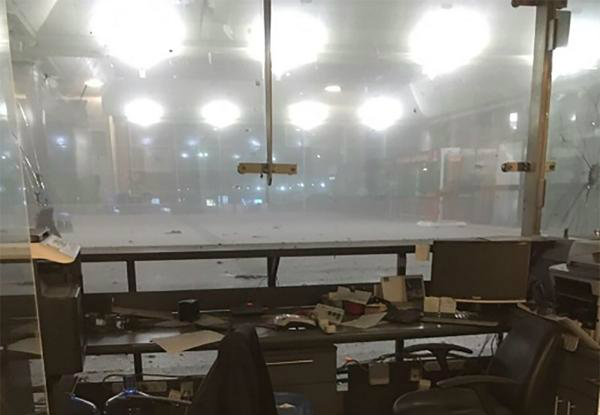 Ataque armado en el aeropuerto de Estambul deja numerosos heridos Ataque armado en el aeropuerto de Estambul deja numerosos heridos