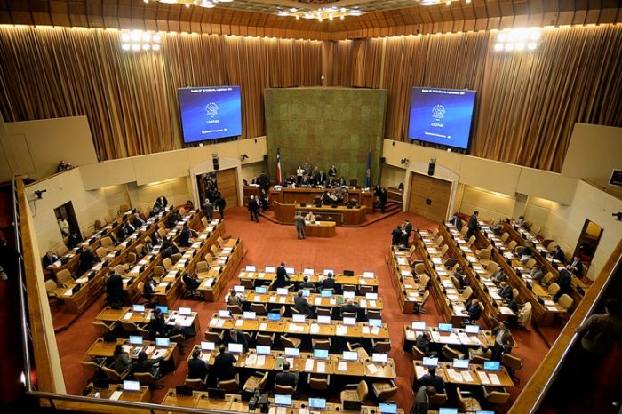 Sobreseen a 54 diputados por caso falsos exonerados políticos Sobreseen a 54 diputados por caso falsos exonerados políticos