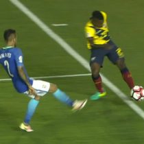 [VIDEO] ¿Bien anulado o cobro mal hecho? El gol que no fue validado en el partido entre Brasil y Ecuador