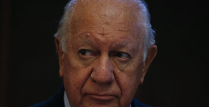 Ricardo Lagos arrojado al futuro Ricardo Lagos arrojado al futuro