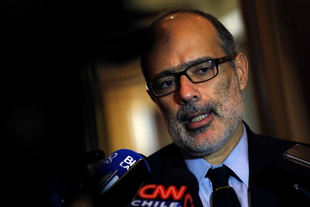 El Ministro Valdés, víctima de la radicalización de la derecha El Ministro Valdés, víctima de la radicalización de la derecha