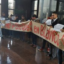Estudiantes acusan lucro de universidades del grupo Laureate y exigen un trato preferente del Estado con universidades públicas