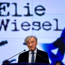 Muere en Nueva York el premio nobel Elie Wiesel, voz del Holocausto judío