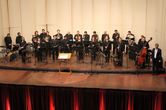 Concierto de cámara de la Orquesta Sinfónica UdeC en Teatro U. de Concepción, 4 de agosto. Entrada liberada Concierto de cámara de la Orquesta Sinfónica UdeC en Teatro U. de Concepción, 4 de agosto. Entrada liberada