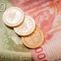 Tensión en Irán presiona al dólar y peso toca su nivel más alto desde 2015