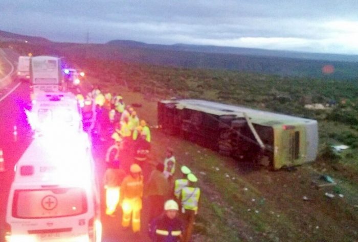 Cuatro muertos y 40 heridos deja accidente de bus cerca de Ovalle Cuatro muertos y 40 heridos deja accidente de bus cerca de Ovalle