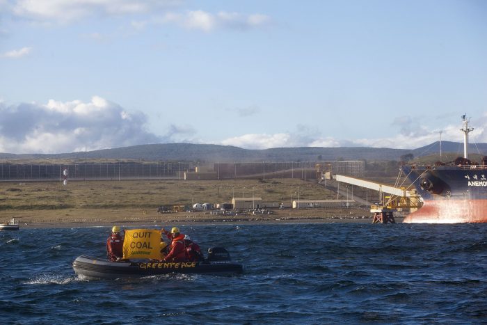 Greenpeace: “Es aberrante la aprobación de tronaduras para la extracción de carbón en Isla Riesco” Greenpeace: