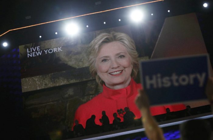 Hillary se dirige a las niñas de EEUU: “La próxima puedes ser tú” Hillary se dirige a las niñas de EEUU:
