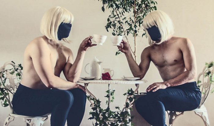 Crítica de Teatro: «Mujer de preñez húngara», femenino y masculino en un cuerpo Crítica de Teatro: «Mujer de preñez húngara», femenino y masculino en un cuerpo