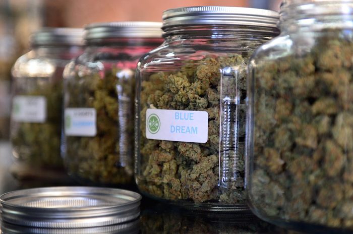 ¿Idea para Hacienda para reactivar el bajón económico? Usuario medio de marihuana legal en EE.UU. gasta US$647 anuales en hierba ¿Idea para Hacienda para reactivar el bajón económico? Usuario medio de marihuana legal en EE.UU. gasta US$647 anuales en hierba