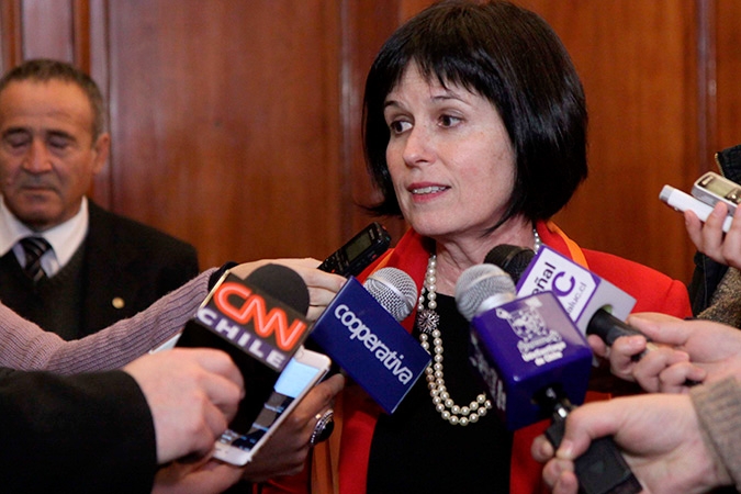 Rectora U. de Aysén: “Yo no voy a renunciar” Rectora U. de Aysén: