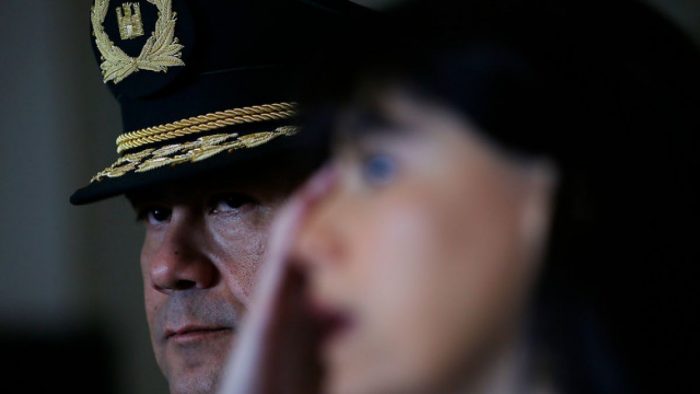 Ex Director de Gendarmería declaró durante cinco horas ante Fiscalía Ex Director de Gendarmería declaró durante cinco horas ante Fiscalía