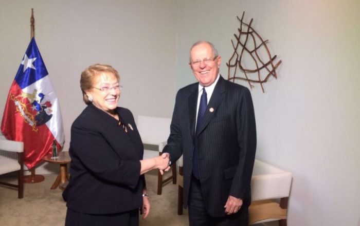 Bachelet y Kuczynski se reúnen por primera vez desde elecciones en Perú Bachelet y Kuczynski se reúnen por primera vez desde elecciones en Perú