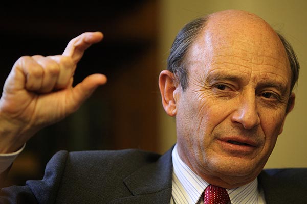 Partido Radical pide renuncia de Cheyre a Consejo del Servel tras procesamiento Partido Radical pide renuncia de Cheyre a Consejo del Servel tras procesamiento