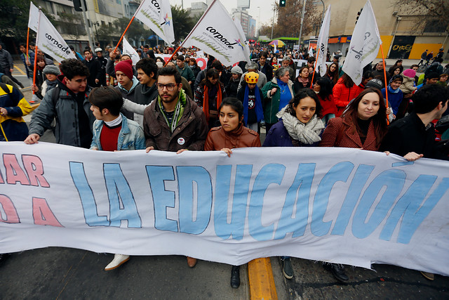 Lanzan libro “La Caja de Pandora: hacia un nuevo mapa de la Educación Superior” Lanzan libro