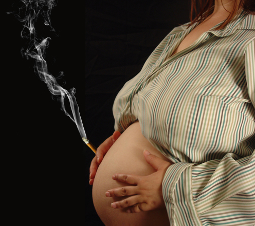 Fumar durante el embarazo puede aumentar a más del doble el riesgo de muerte fetal Fumar durante el embarazo puede aumentar a más del doble el riesgo de muerte fetal