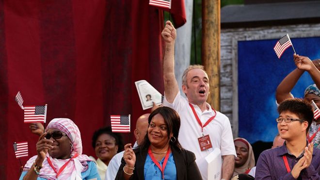 Cuál es el grupo étnico mejor pagado de Estados Unidos (… y no son los blancos) Cuál es el grupo étnico mejor pagado de Estados Unidos (... y no son los blancos)
