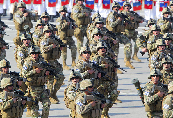 Guerra híbrida y combate al narcotráfico Guerra híbrida y combate al narcotráfico