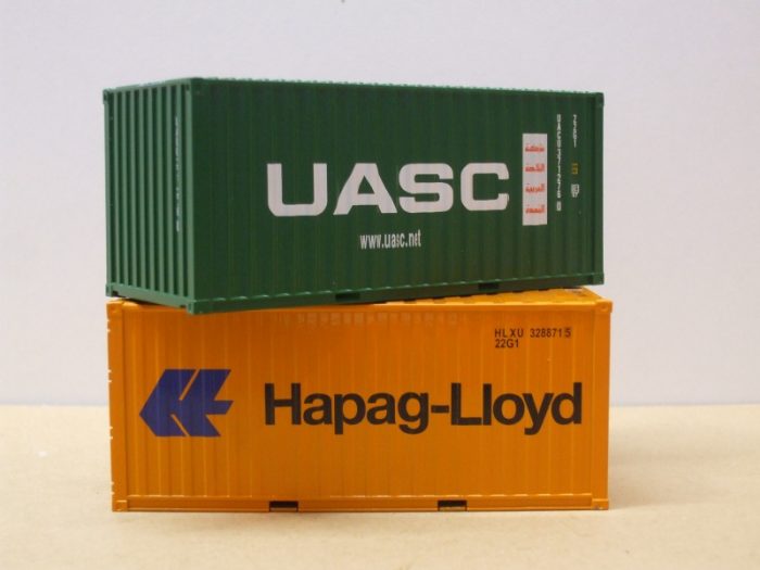 Hapag-Lloyd y UASC acuerdan fusión que dejaría a CSAV como principal accionista de la quinta naviera más grande del mundo Hapag-Lloyd y UASC acuerdan fusión que dejaría a CSAV como principal accionista de la quinta naviera más grande del mundo